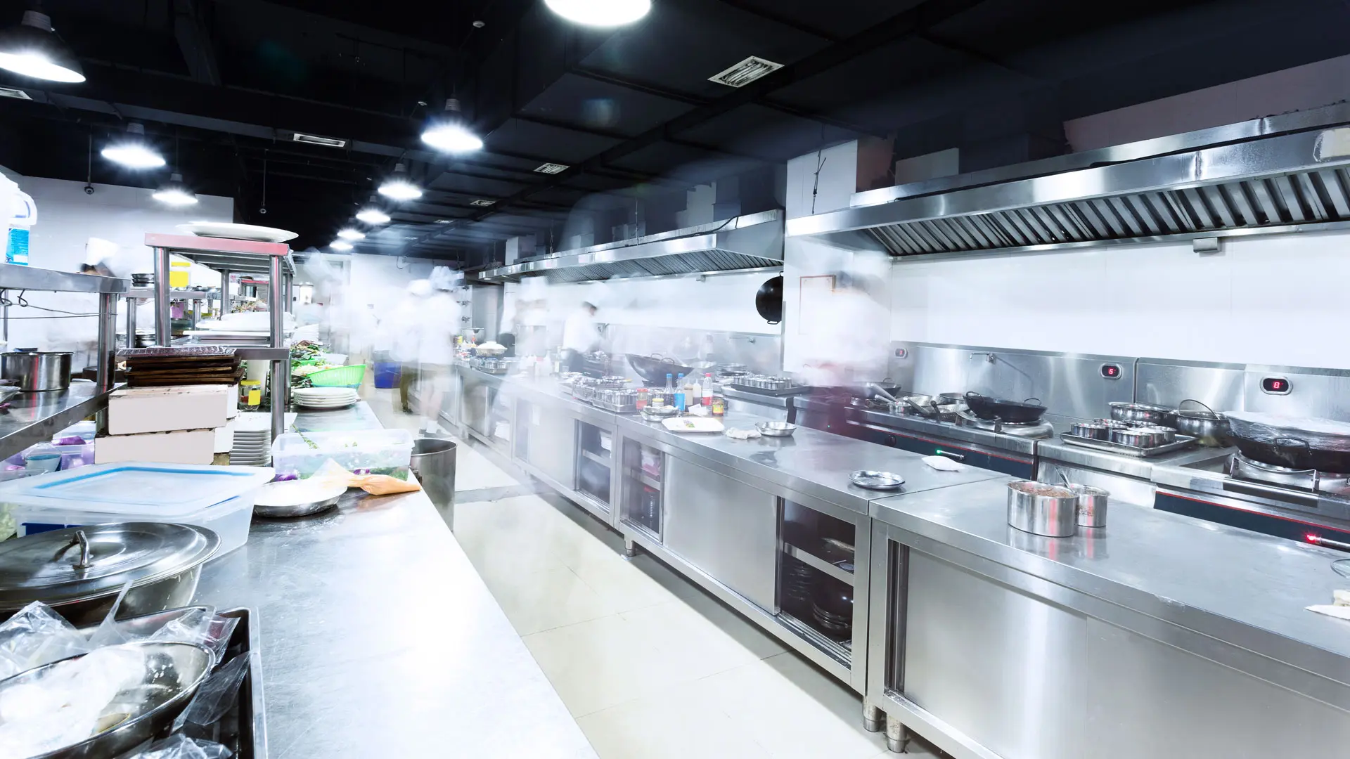 Organizzazione delle Postazioni di Lavoro nei Ristoranti